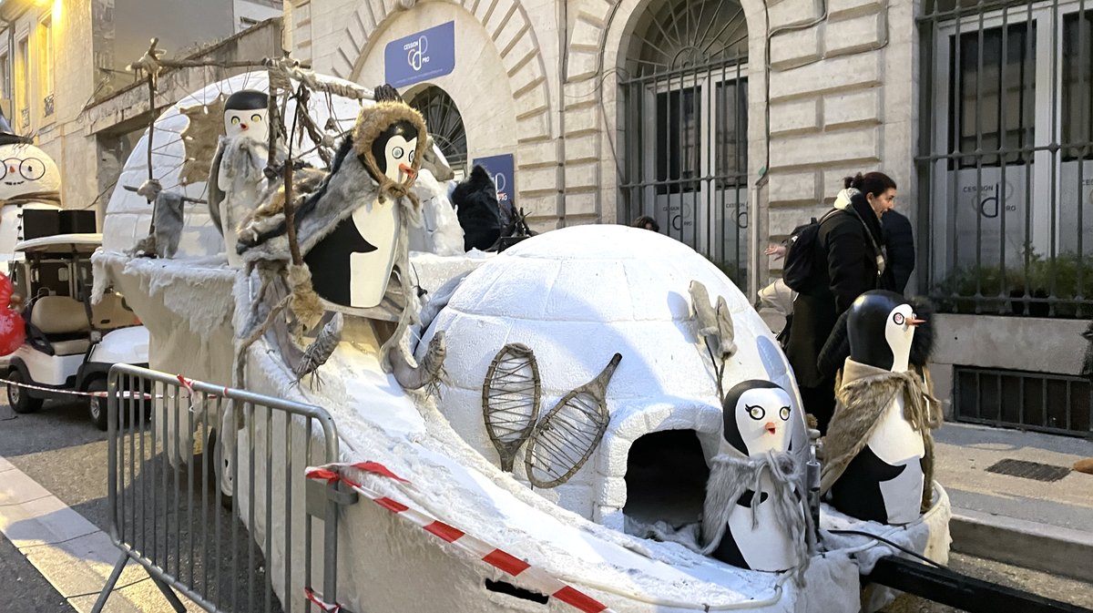 Parade Noël Nîmes 2024 (Photo Anthony Maurin)