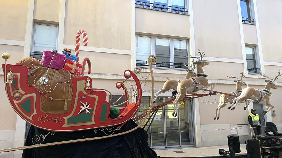 Parade Noël Nîmes 2024 (Photo Anthony Maurin)