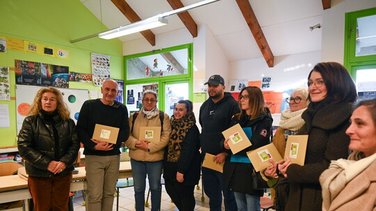 Remise des kits du projet Cube à Arles.