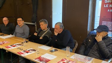 Le bureau du collectif Sauvons le Nîmes Olympique.