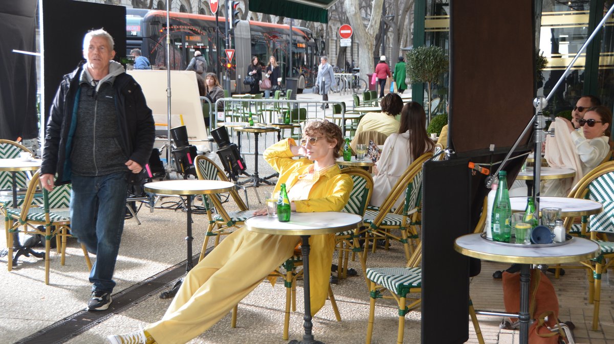 Tournage pub Perrier Grande Bourse Nîmes