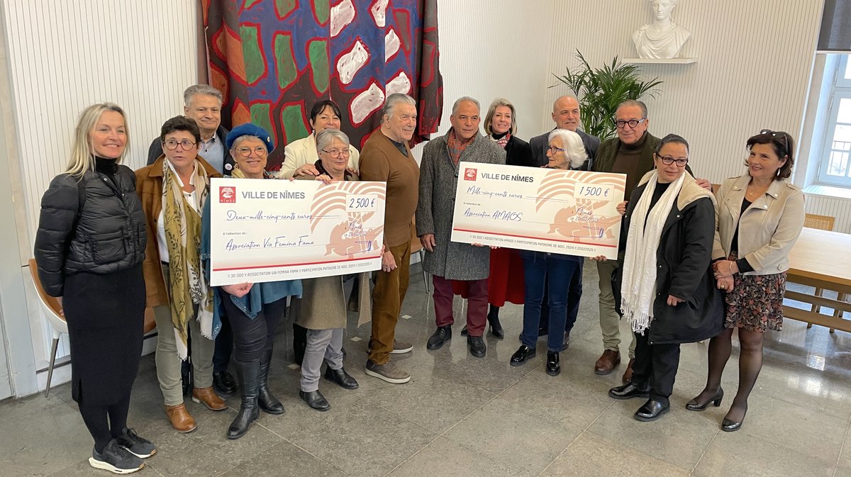 Remise chèque patinoire associations Via Femina Fama et Amaos 2025 (Photo Anthony Maurin)