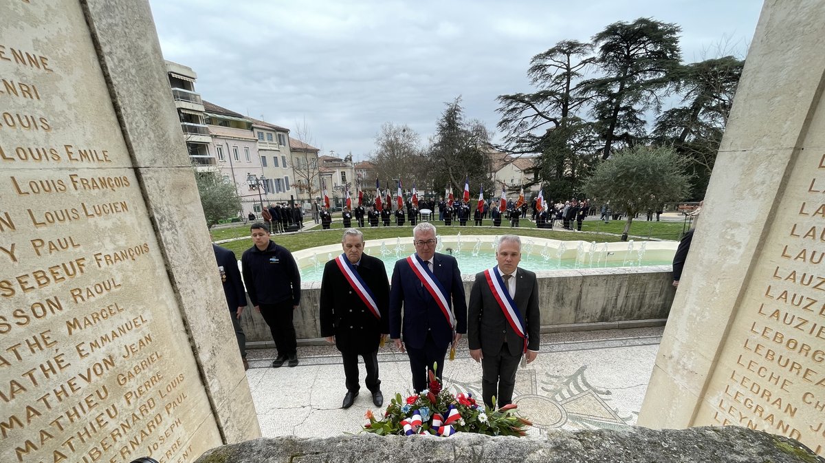 Max Roustan, Christophe Rivenq et Pierre Martin lors du 63e anniversaire du cessez-le-feu de la guerre d'Algérie