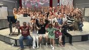 Les élèves et l'équipe pédagogique de l'IMT avec le trophée