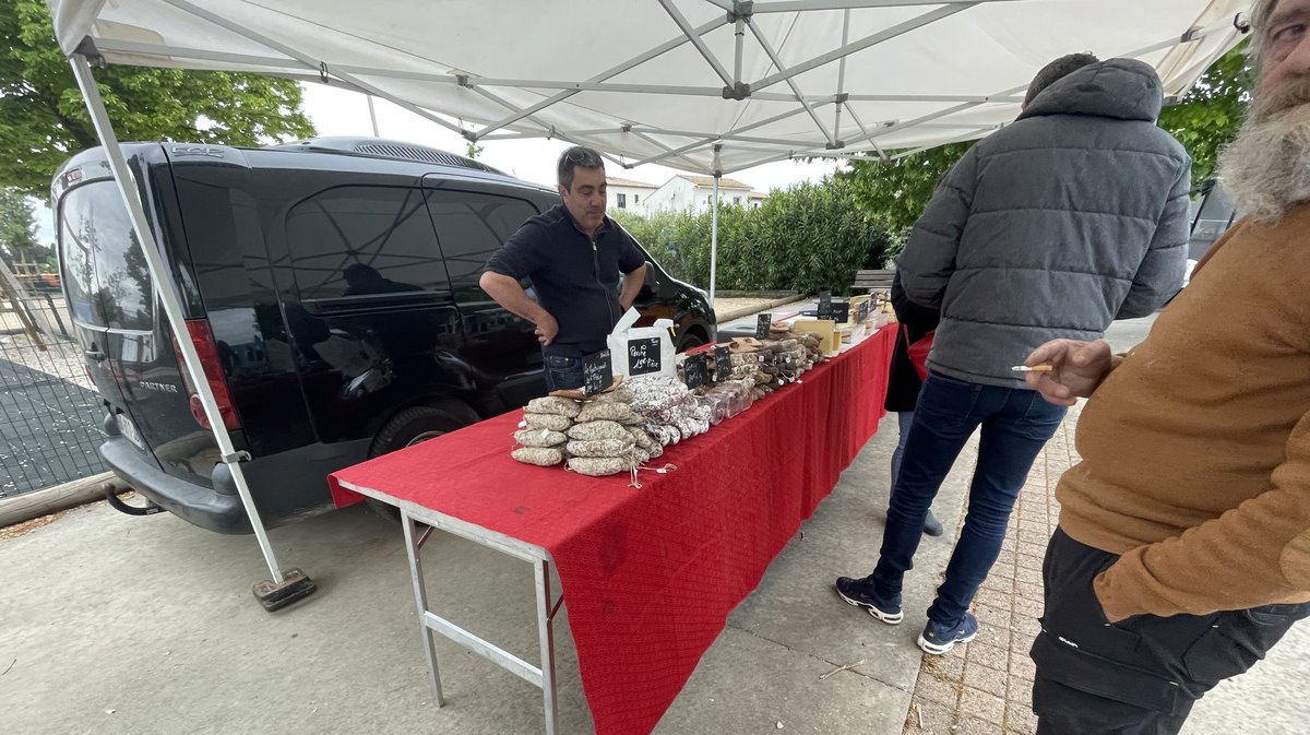 Un marché d'artisans accompagnait le festival