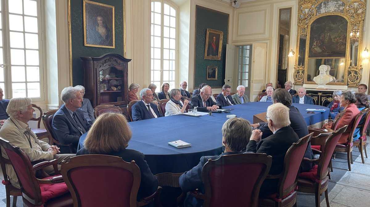 Académie de Nîmes Dominique Bona (Photo Anthony Maurin)