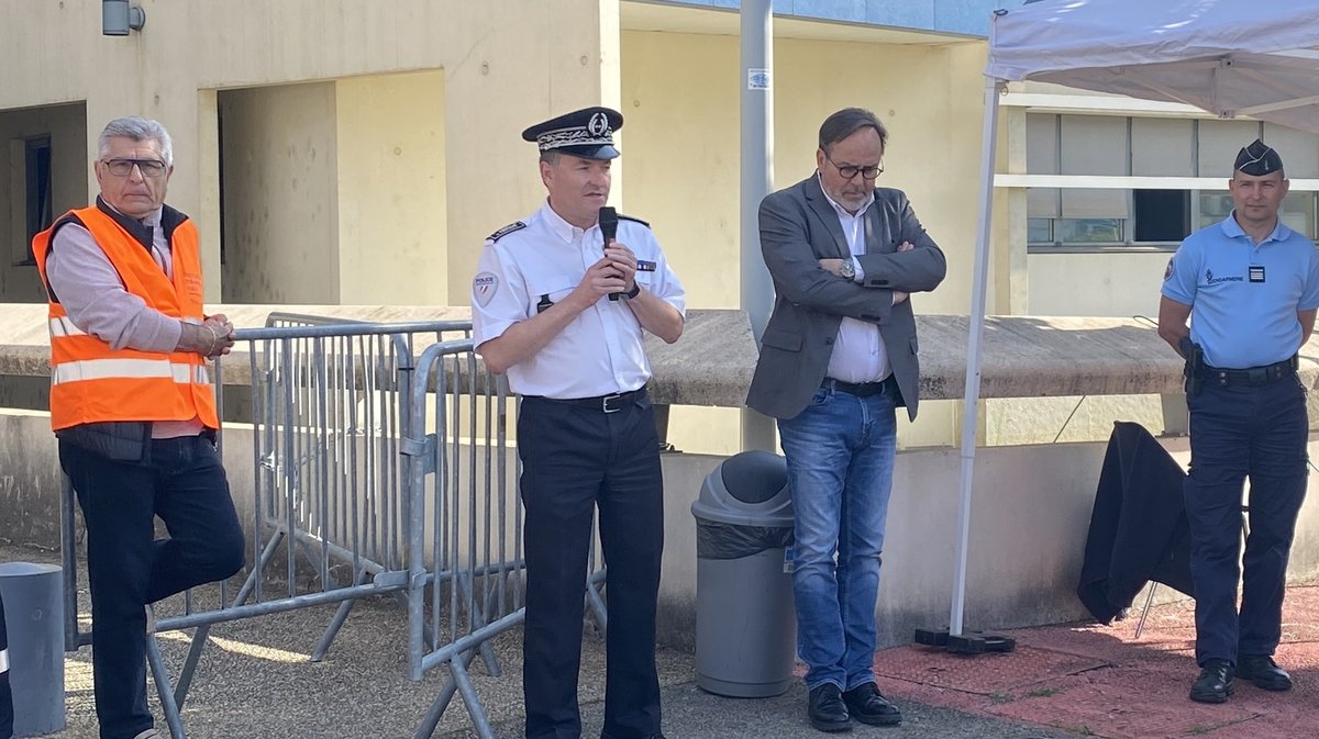 Jean-Philippe Nahon, directeur de la Police nationale du Gard, inaugure le forum