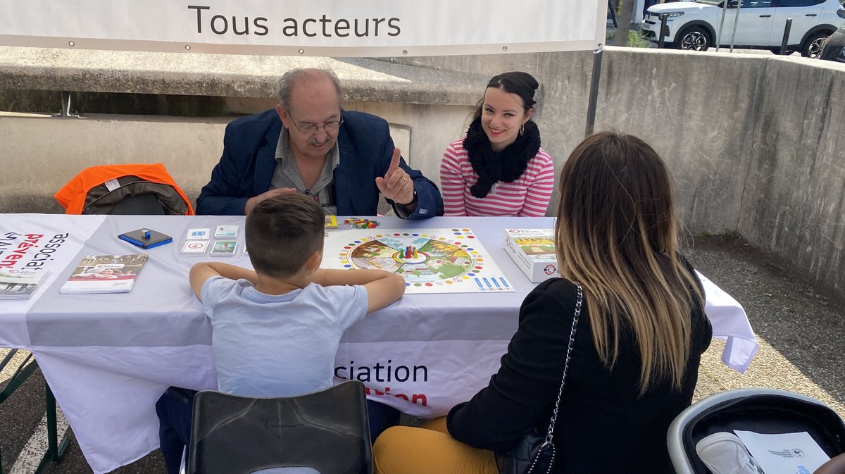 La Prévention MAIF mettait à disposition un jeu de société sur les risques climatiques.