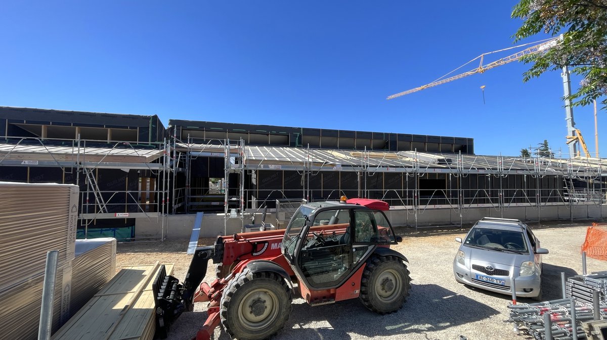 Pose de la première pierre du groupe scolaire de Montfrin (Photo Anthony Maurin) 2025