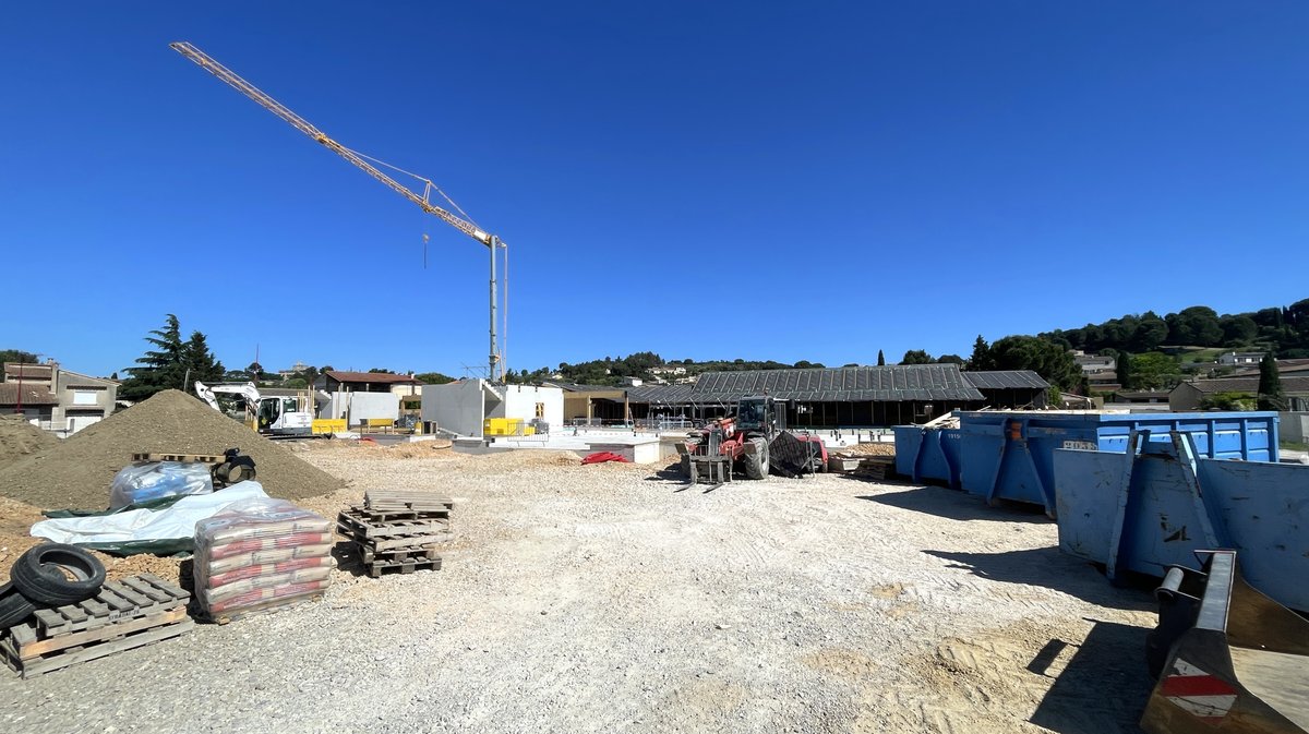 Pose de la première pierre du groupe scolaire de Montfrin (Photo Anthony Maurin) 2025
