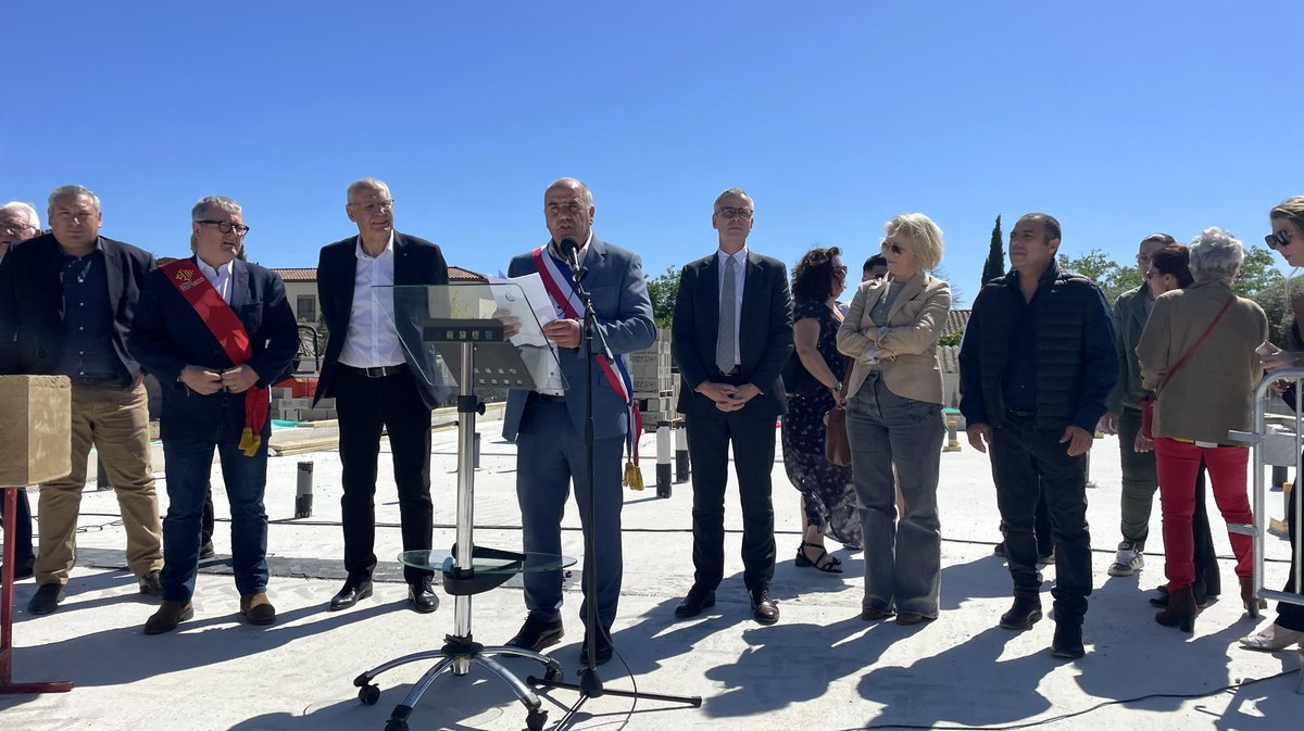 Pose de la première pierre du groupe scolaire de Montfrin (Photo Anthony Maurin) 2025