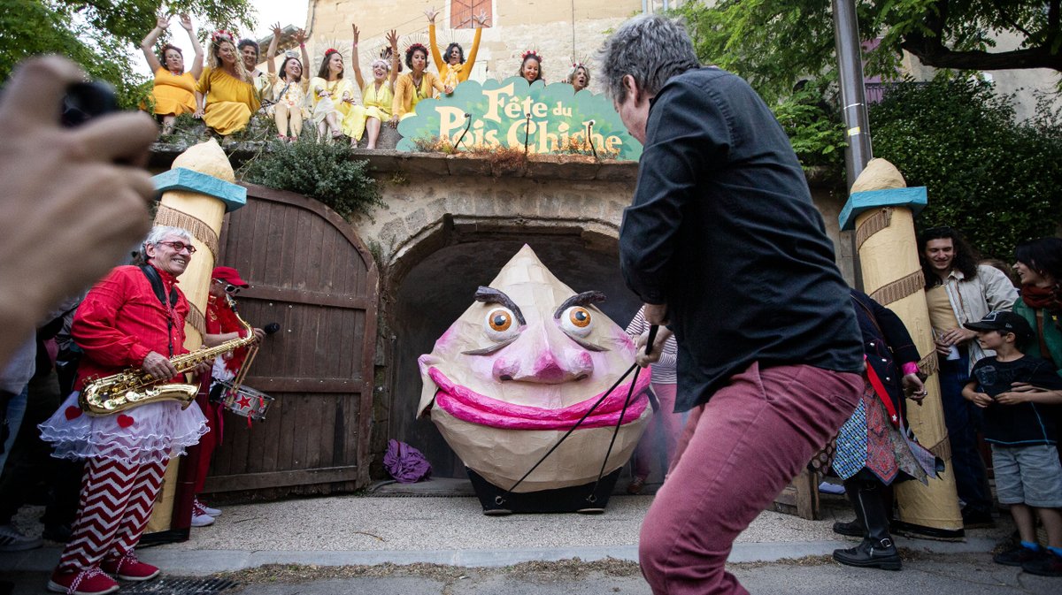 fete du pois chiche montaren (yp)