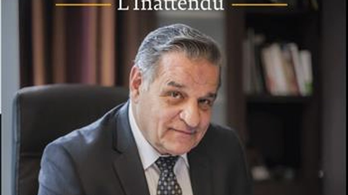 La couverture de la biographie de Max Roustan