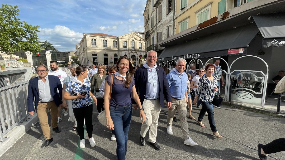 Les élus en pleine forme pour ce grand lancement !