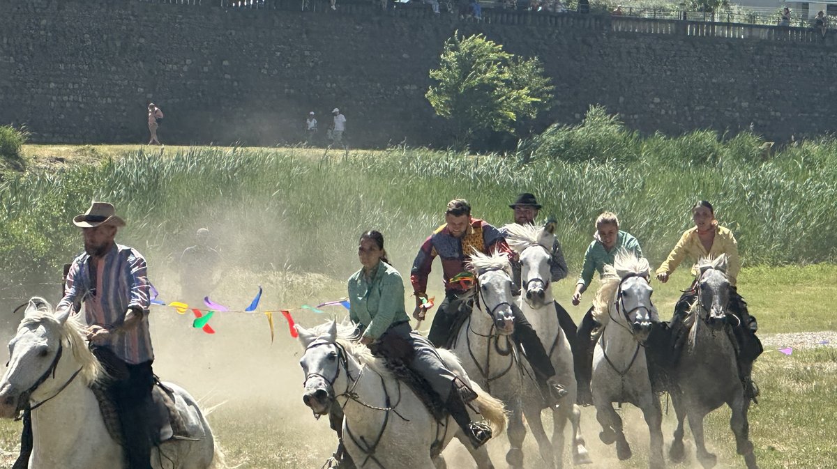 course gardians feria Alès 2025