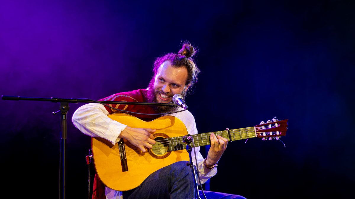 sangitananda pablo neruda (yp)