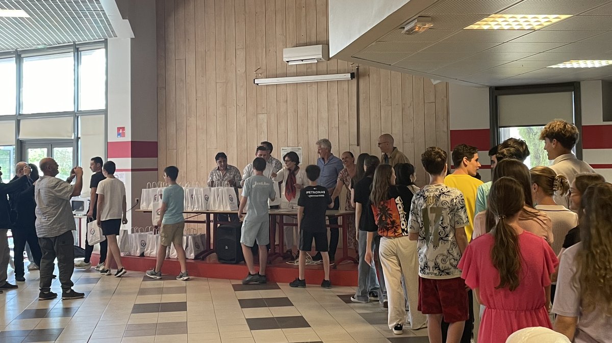 Touche pas aux écrans