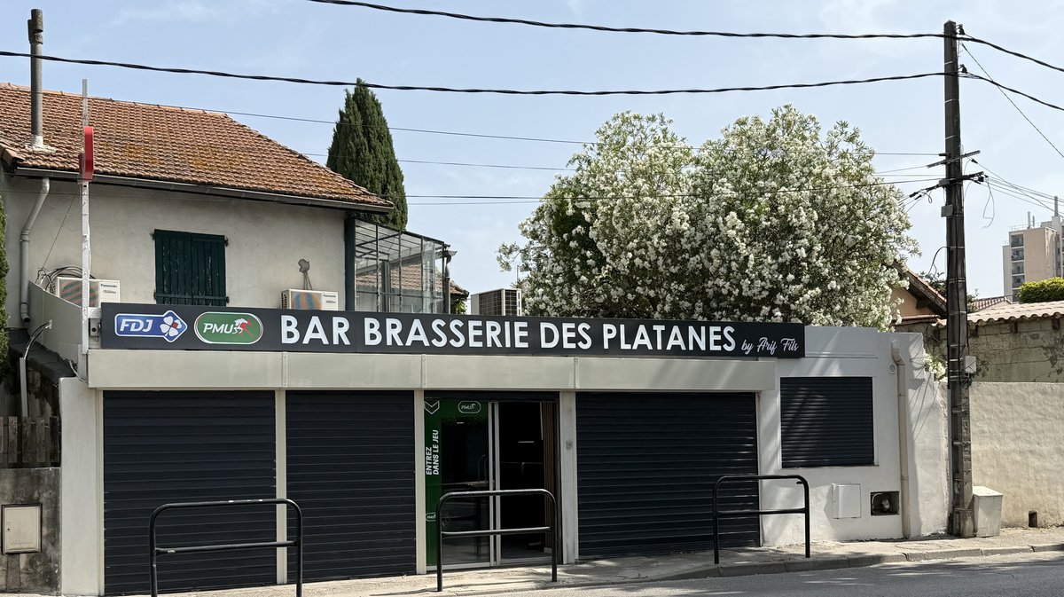 Bar des Platanes Nîmes