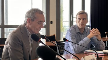 Jean-Olivier ARNAUD, nouveau Président du conseil d’administration et Frédéric RIMATTEI, Directeur général du CHU de Nîmes