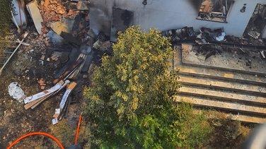 Incendie en cours dans une maison à Sardan.
