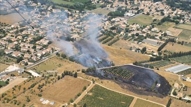 Incendie à Saint-Geniès-de-Comolas