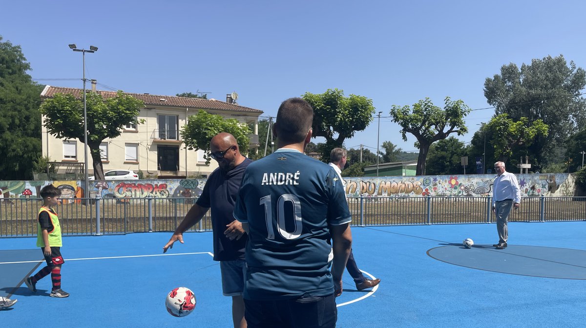 Inauguration du City-stade de Cendras
