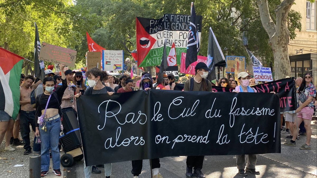 Marche des fiertés à Nîmes 2025