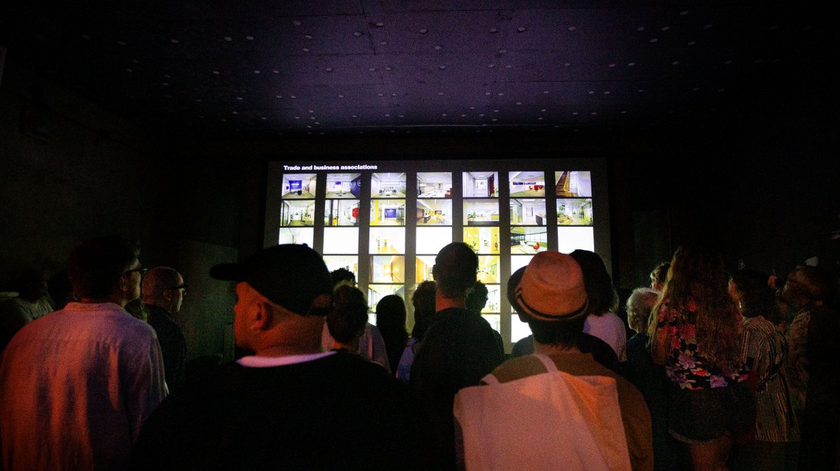 arles la nuit de l'annÃ©e 2025 (yp)