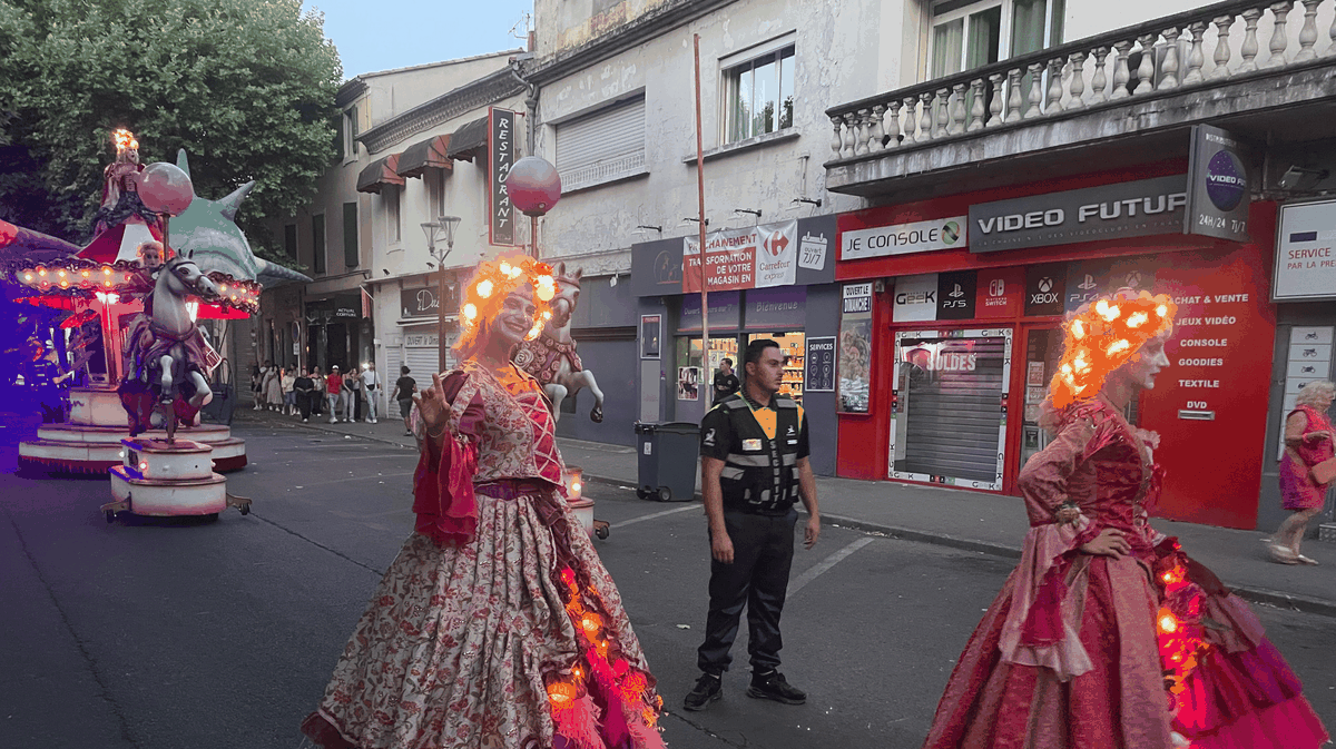 Défilé corsos fleuris d'Alès du 14 juillet 2025
