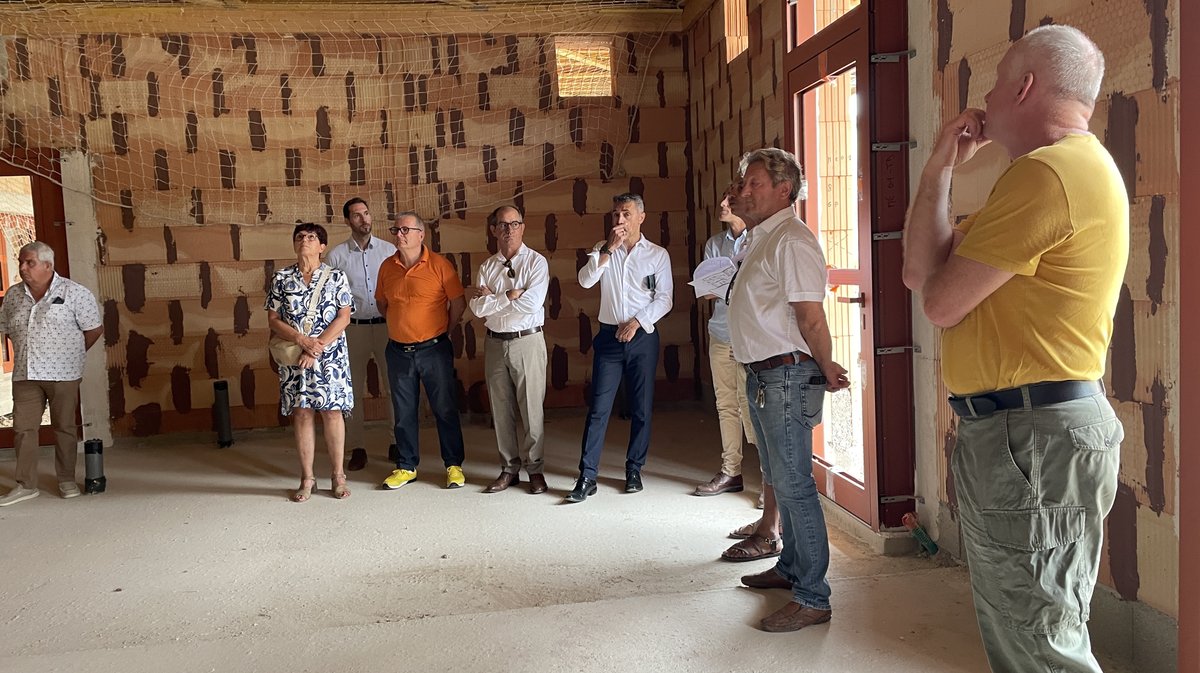 Aigues-Vives restaurant scolaire cantine (Photo Anthony Maurin)