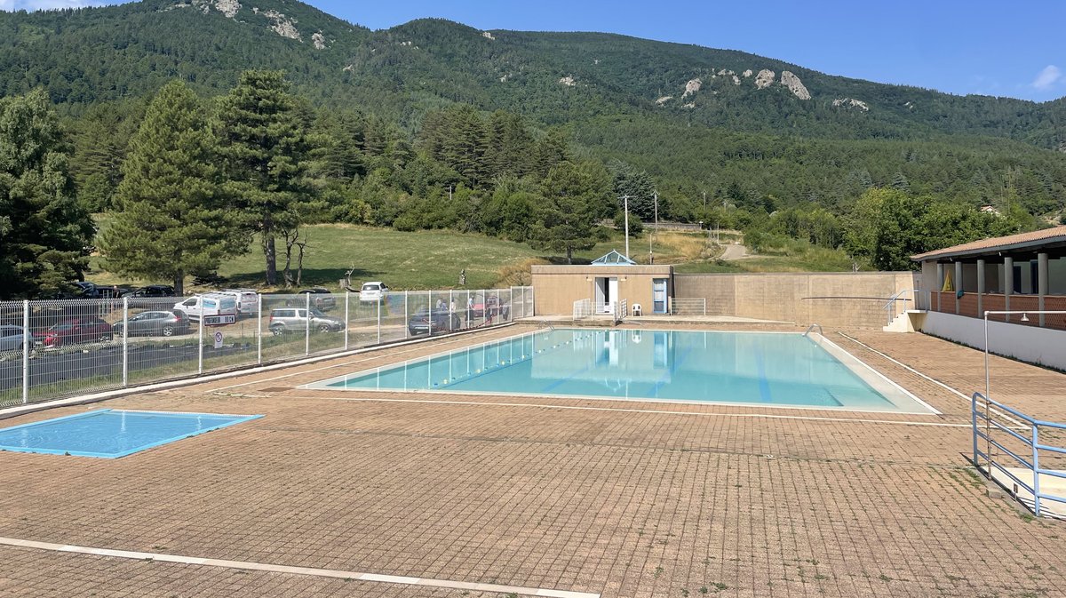 Piscine Concoules