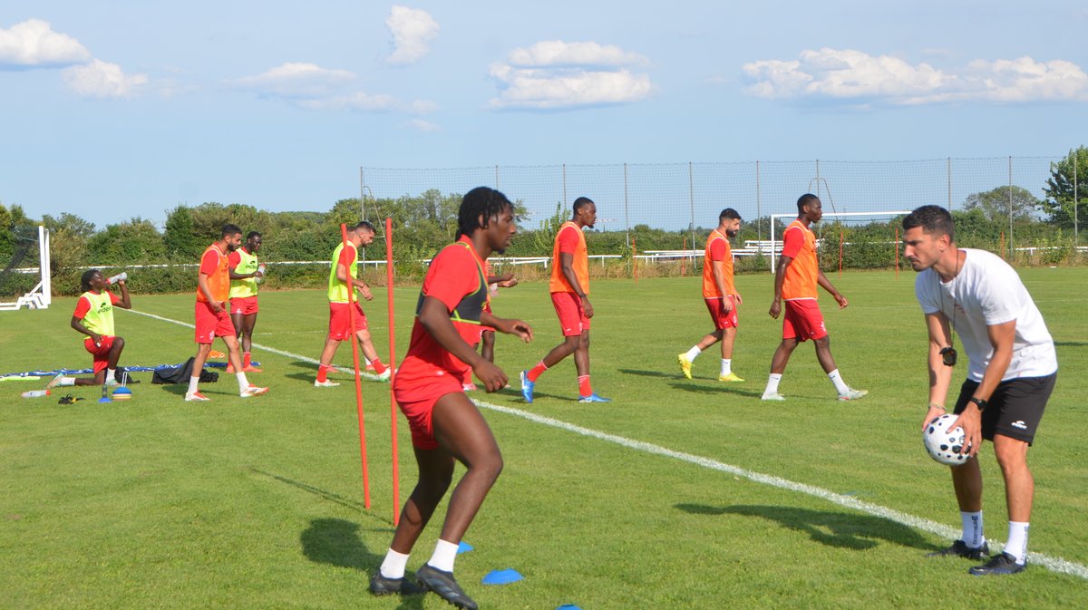 nîmes olympique entraînement courbiers