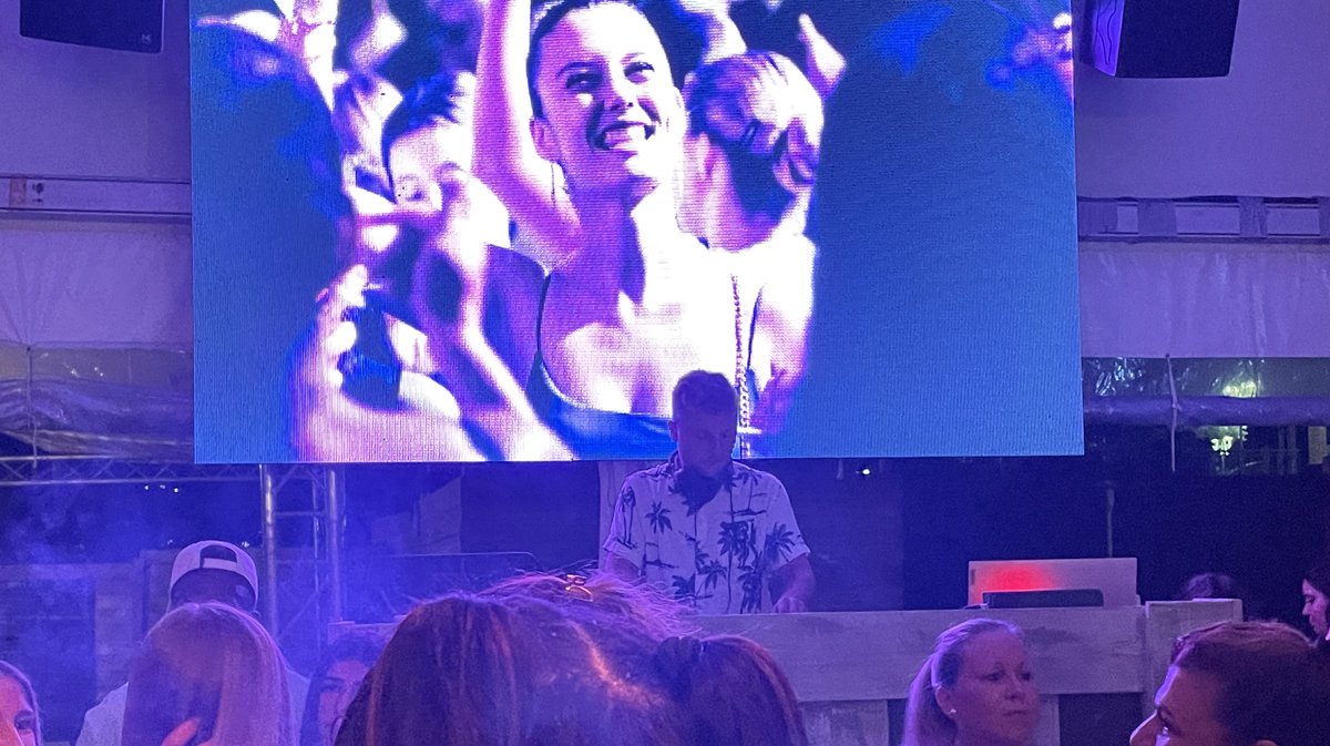 DJ Pierre Langlois à Alès Plage
