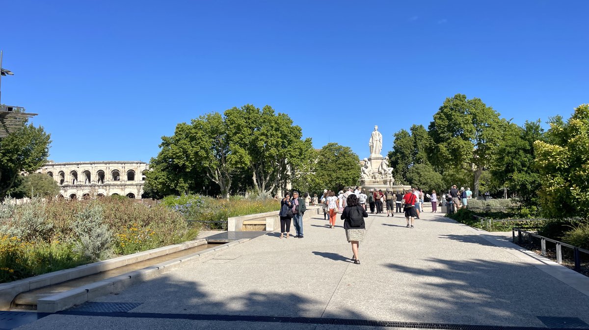 Petit train touristes tourisme Nîmes 2025 (Photo Anthony Maurin)