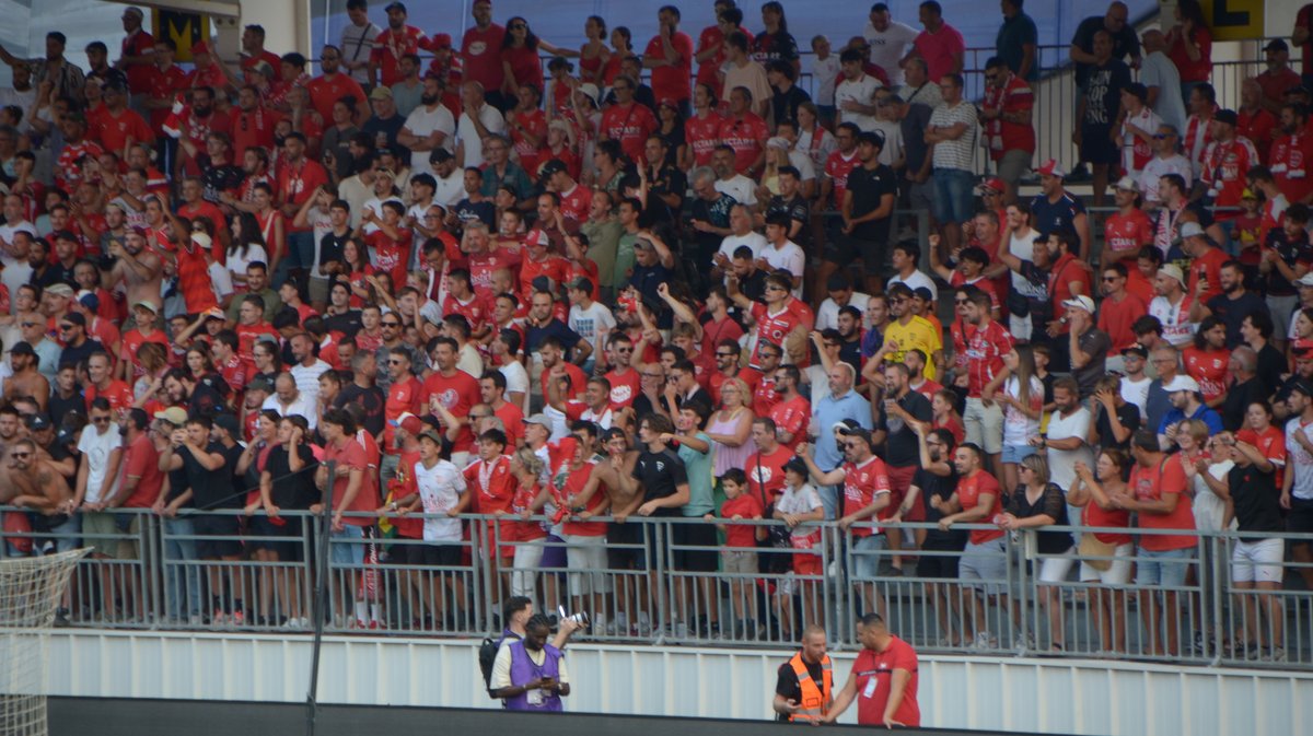 Nîmes Olympique Limonest