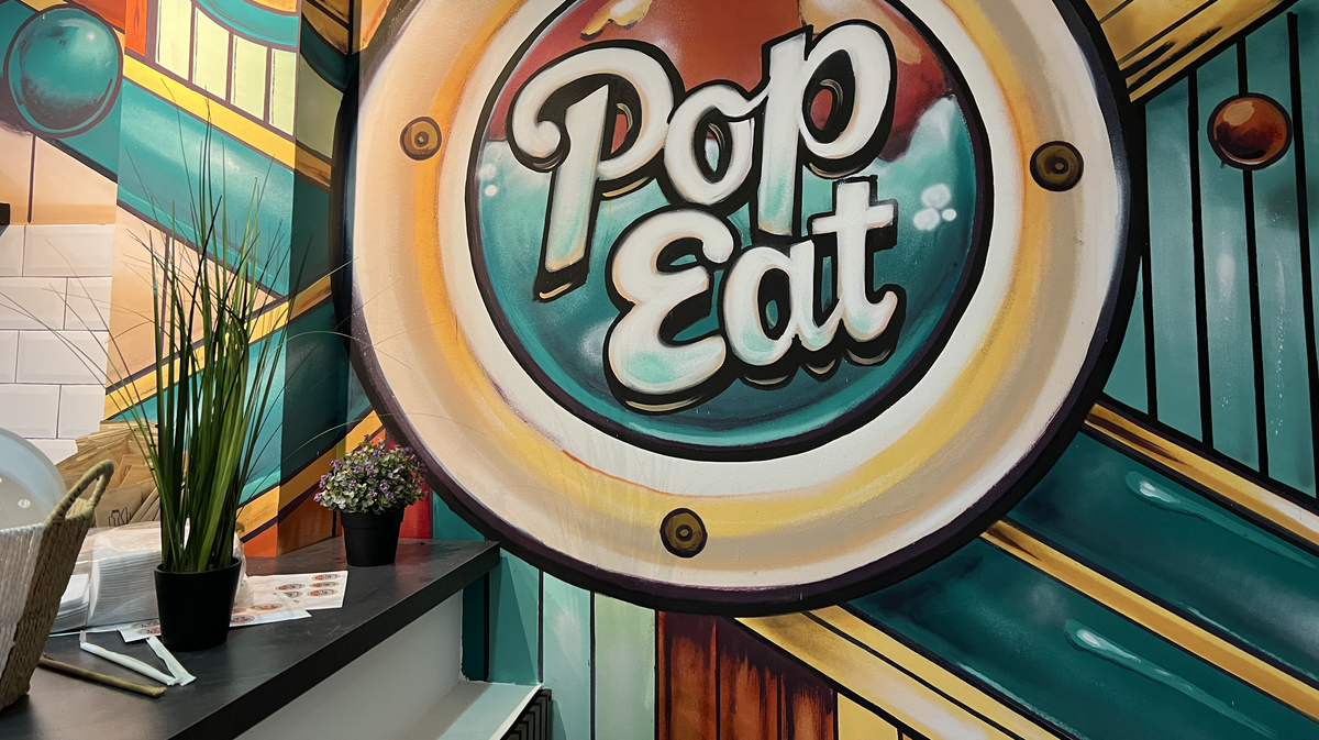 Logo Pop Eat