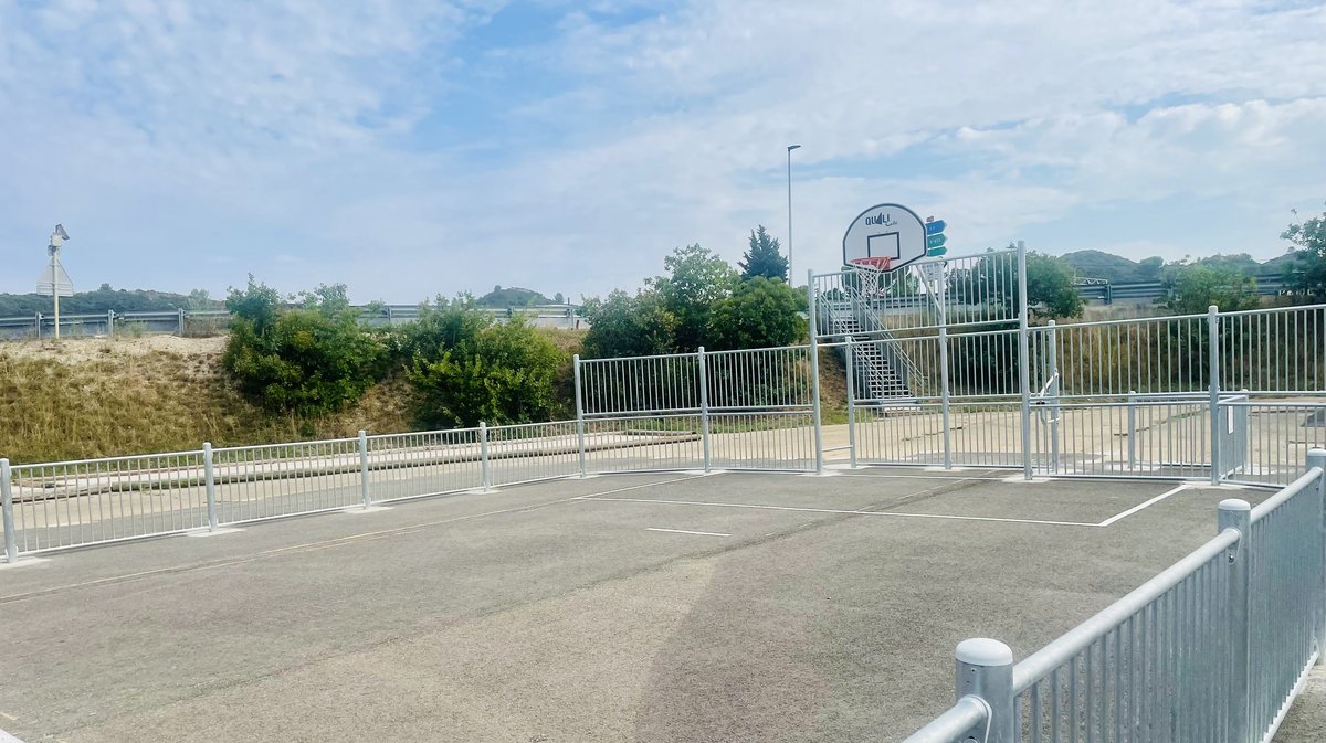 Rochefort-du-Gard City Stade de La Bégude