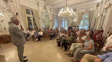 Réception des clubs seniors en mairie d'Alès lundi 25 août