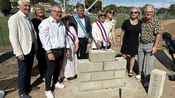 Pose première pierre stade tribune Perrier Vergèze