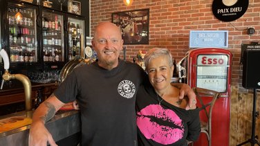 À la Cale à bières, c'est Patrick et Sandrine Gimenez qui vous accueillent (Photo Anthony Maurin)