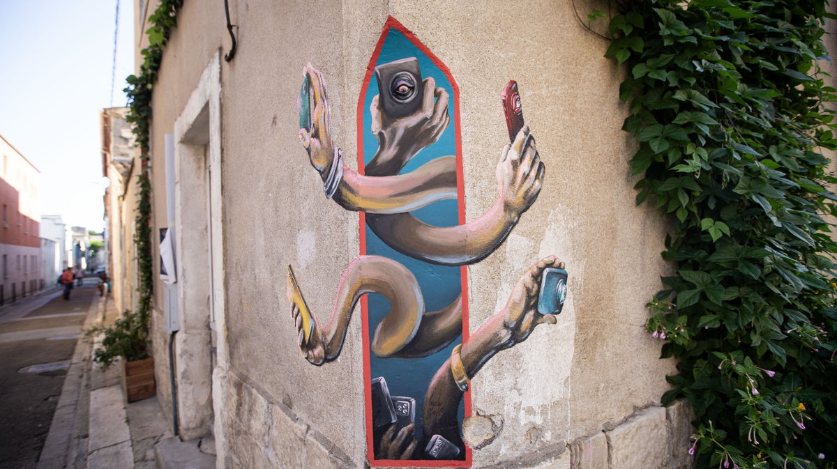 expo de ouf nimes (yp)