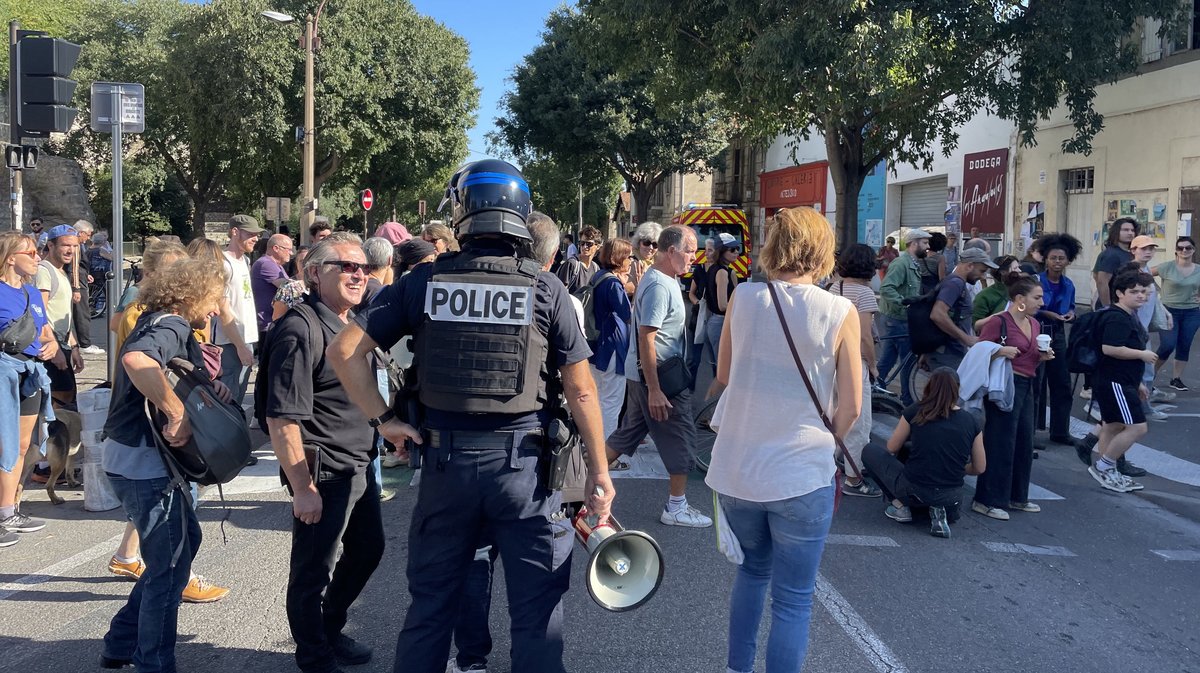 arles manifestation blocage