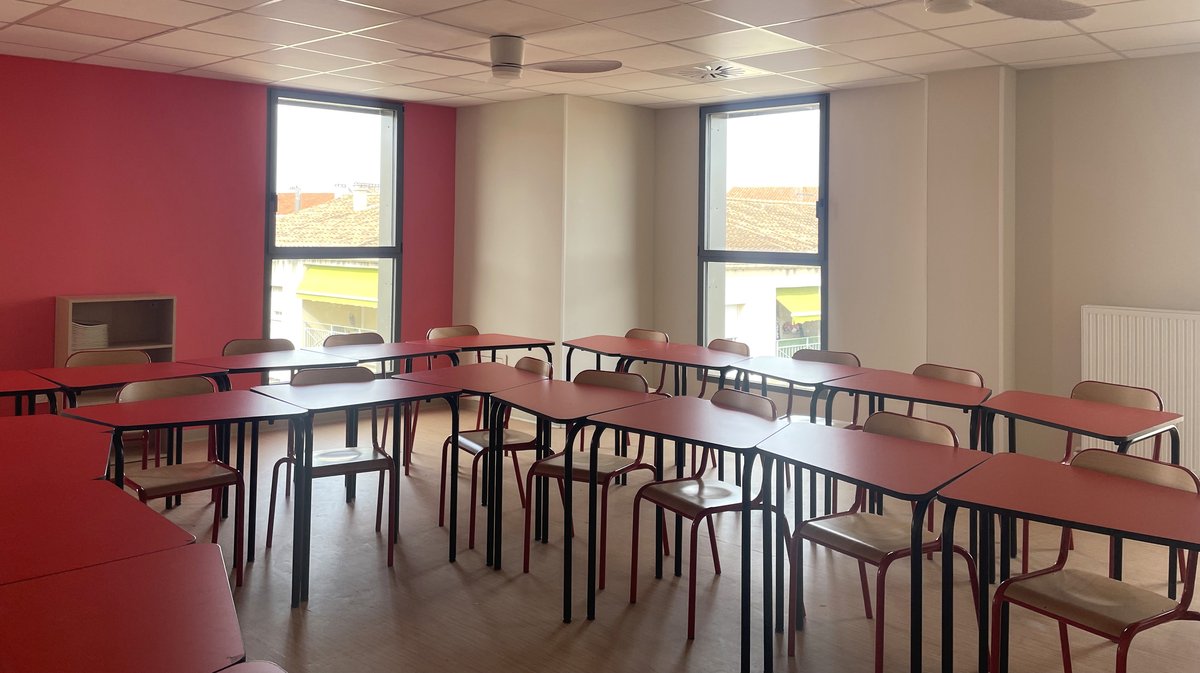 Les nouvelles classes ont été peintes aux couleurs de l'étoile de La Salle