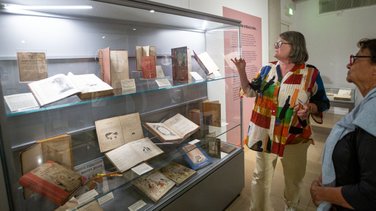 BÃ©nÃ©dicte Tellier  carre art exposition livres jeunesse nimes