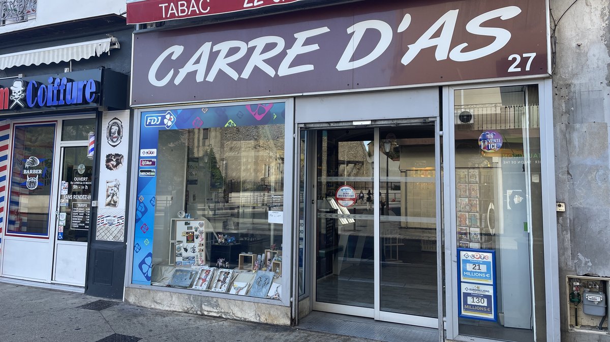 rue de la république tabac carré d'as