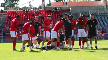 nîmes olympique fréjus antonins