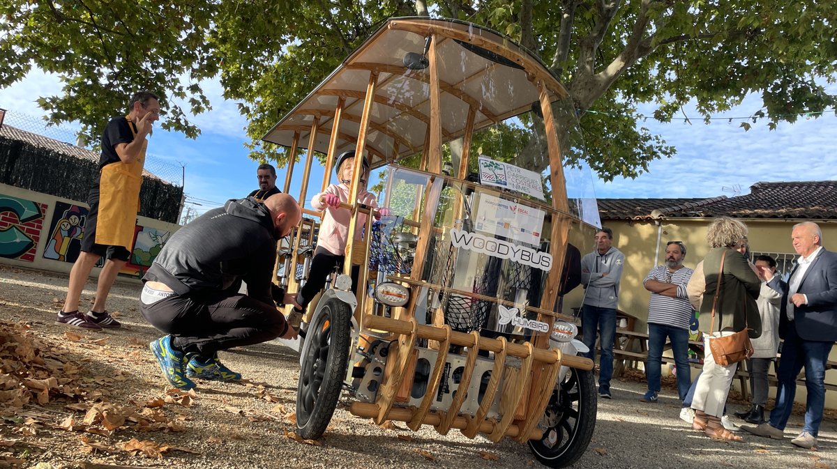 Vélo-bus woodybus Marguerittes Centtre socioculturel Escal (Photo Anthony Maurin)