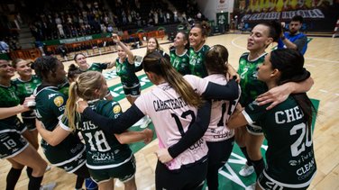 usam D2 féminine