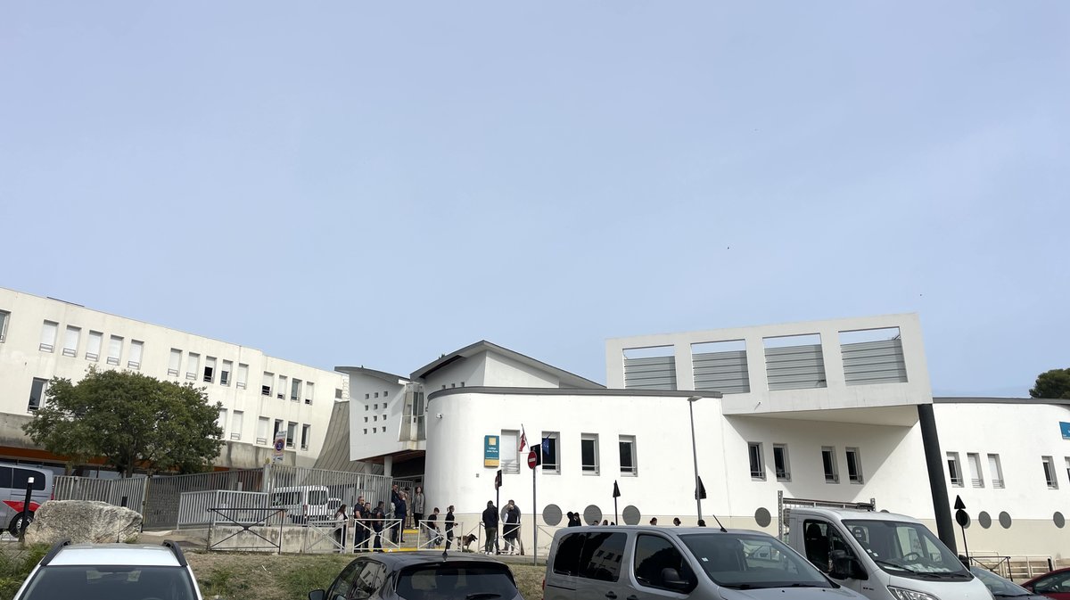 Collège Jules Verne Nîmes brevet aviation Virginie Guyot (Photo Anthony Maurin)