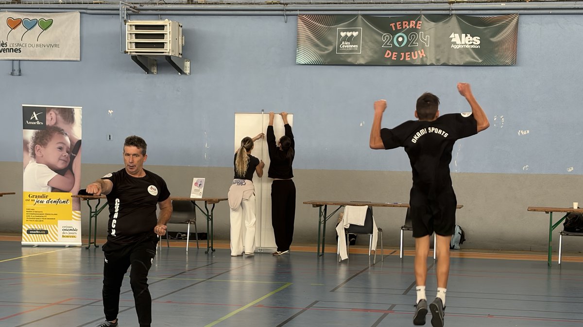 Du stade vers l'emploi